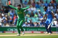 LONDON, ENGLAND - JUNE 18:  Mohammad Amir of Pakistan successfully appeals for the wicket of Rohit Sharma of India during the ICC Champions Trophy Final between India and Pakistan at The Kia Oval on June 18, 2017 in London, England.  (Photo by Gareth Copley/Getty Images)